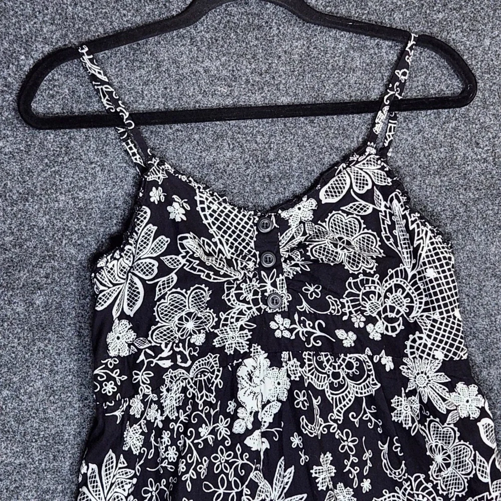 No Boundaries Black White Floral Babydoll Dress Y2K Whimsigoth Cotton Juniors M